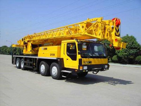 Xe cẩu bánh lốp là gì? Gồm những loại nào? 10 cau banh lop Truck Crane