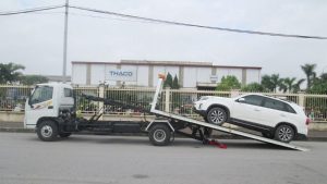 Phí cẩu xe vi phạm