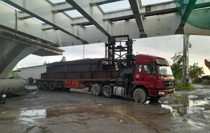 xe cẩu xuân mười