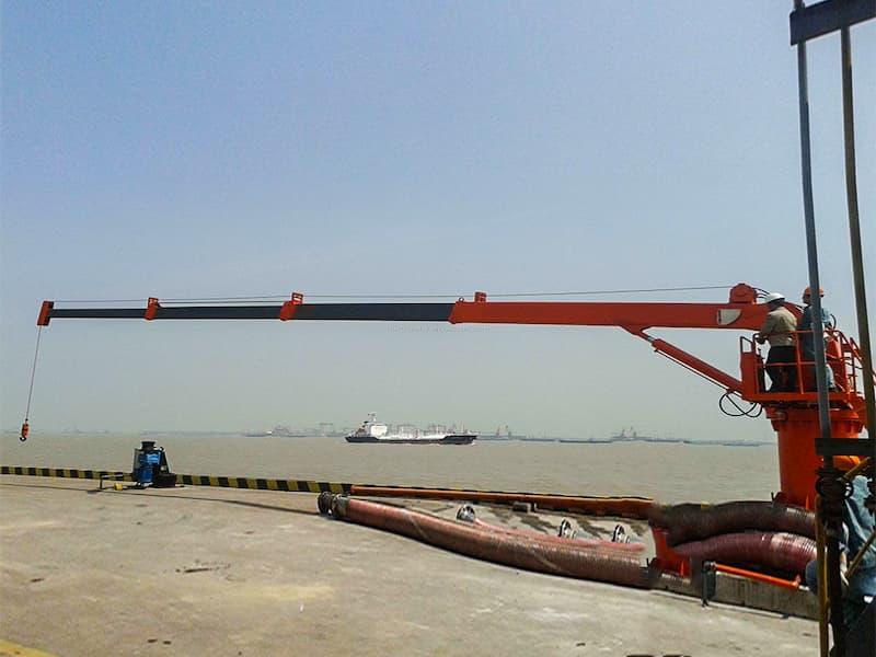 Cần cẩu thủy lực là gì? Những thông tin quan trọng cần biết 7 Cần cẩu ngoài khơi