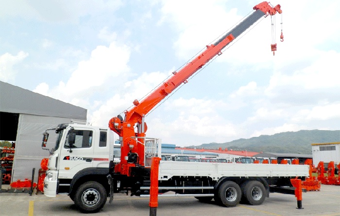 Dịch vụ thuê xe cẩu 8 tấn cần thiết như thế nào? 7 Có nhiều loại xe cẩu 8 tấn
