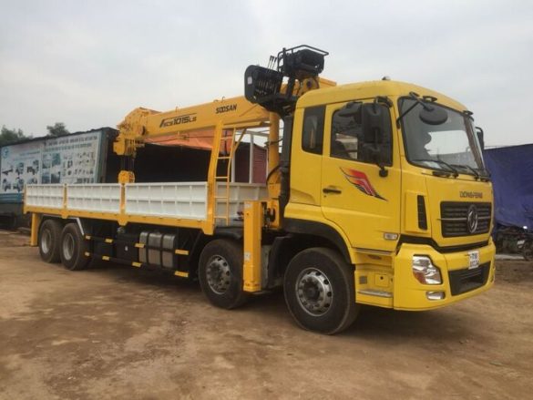 bằng c có chạy được xe cẩu không