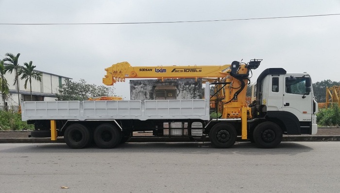 Lợi ích sử dụng dịch vụ thuê xe cẩu 4 chân tại xe cẩu Xuân Mười