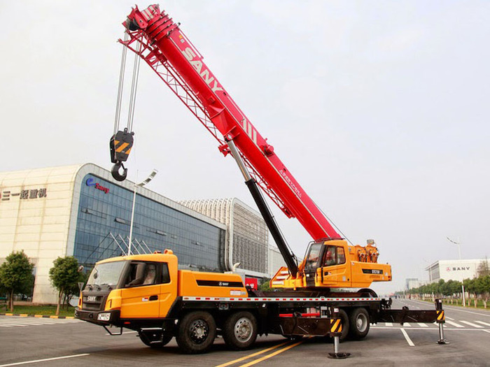 Đội ngũ nhân viên dày dặn kinh nghiệm và báo giá chi tiết 