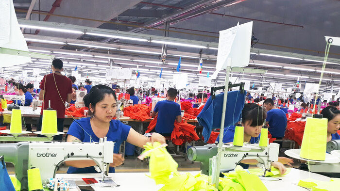 Xưởng may Hoa Tay - đơn vị gia công đồng phục với số lượng lớn